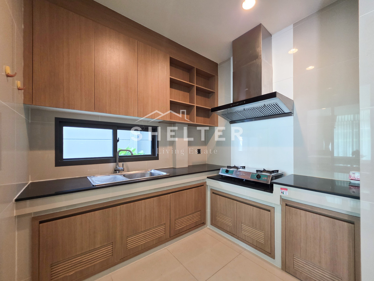 For RentHousePattanakan, Srinakarin : Single house for rent, ready to move in immediately, fully furnished, near Wellington International School 🏫