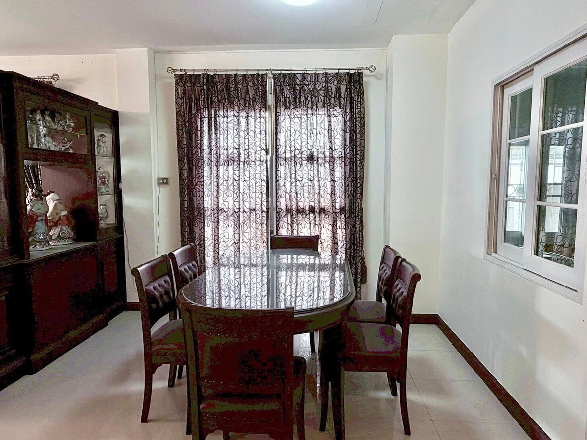 For RentTownhomeThaphra, Talat Phlu, Wutthakat : HR3319 Townhome for rent, Project: Urban Sathorn, corner house, wide area, connected to Sathorn only 10 minutes, near BTS Bang Wa.