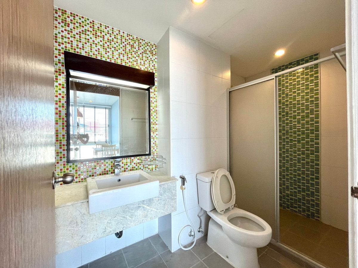 คอนโดวงเวียนใหญ่ เจริญนคร : ให้เช่าคอนโดซิทรีน ใกล้ BTS วงเวียนใหญ่ ห้องกว้างกว่า 47 ตร.ม. พร้อมเฟอร์นิเจอร์