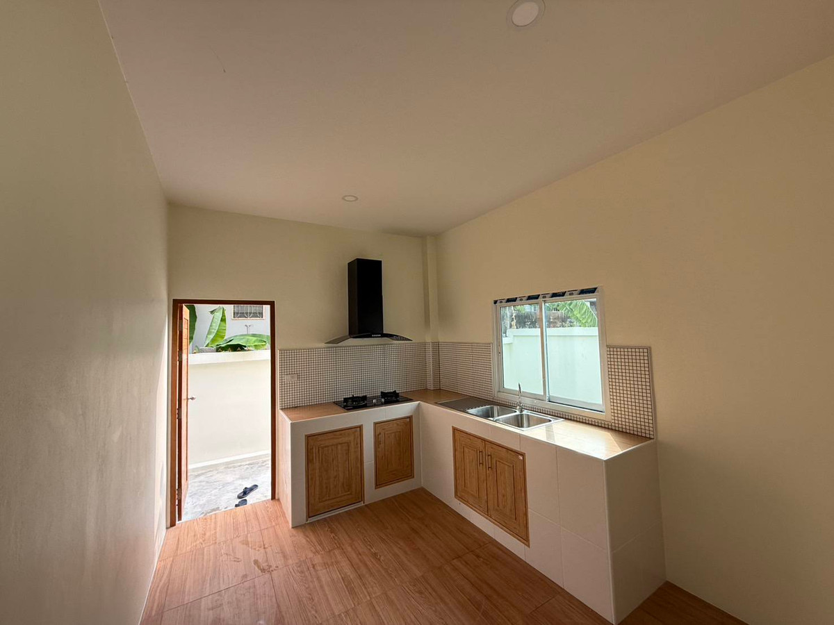 For SaleHousePattaya, Bangsaen, Chonburi : Single house with land Phet Kanchana Village / 3 Bedrooms (FOR SALE), House with Land Phet Kanchana Village / 3 Bedrooms (FOR SALE) BEWN123