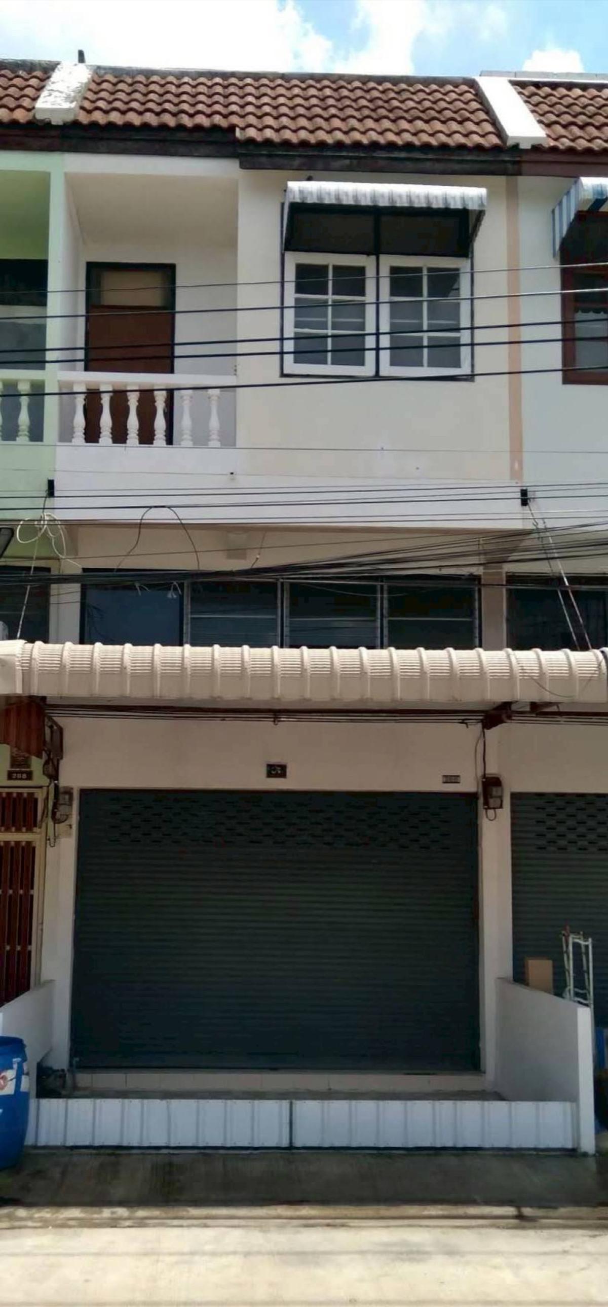 For SaleShop HouseLadprao101, Happy Land, The Mall Bang Kapi : For Sale Commercial Building , Prachakornthai Ladproa 93 , Wang Thong Lang , Wang Thong Lang , Bangkok , CX-148669