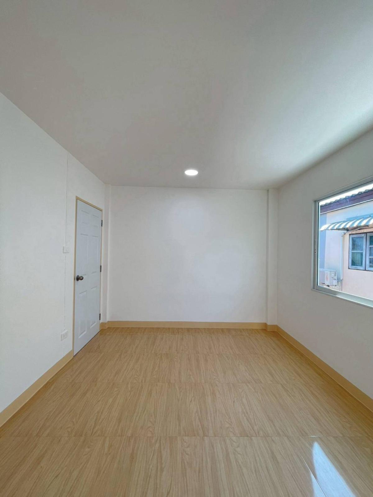 ขายทาวน์โฮมนนทบุรี บางใหญ่ บางบัวทอง : ขายทาวน์เฮ้าส์/ทาวน์โฮม  บ้านร่มโพธิ์ บางบัวทอง รีโนเวทใหม่ MRT-บางพลู บางรักพัฒนา บางบัวทอง นนทบุรี CX-148756