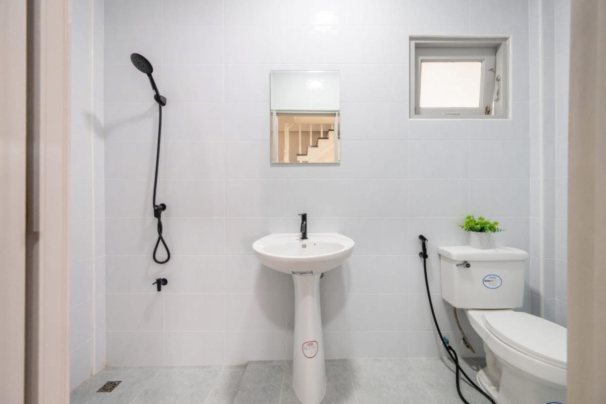 For SaleTownhomePathum Thani,Rangsit, Thammasat : For Sale Townhouse/Townhome  , Baan Fah Piyarom Premier Park Rangsit - Lumlukka Klong 6 , Bueng Kham Phoi , Lam Luk Ka , Pathum Thani , CX-148656