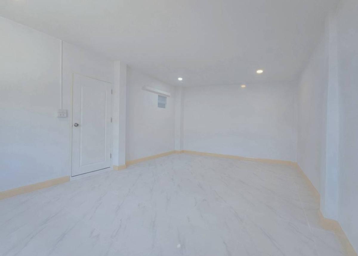 ขายทาวน์โฮมนนทบุรี บางใหญ่ บางบัวทอง : ขายทาวน์เฮ้าส์/ทาวน์โฮม  บัวทองธานี พาร์ค ห้องมุม รีโนเวทใหม่ บางบัวทอง บางบัวทอง นนทบุรี CX-148666