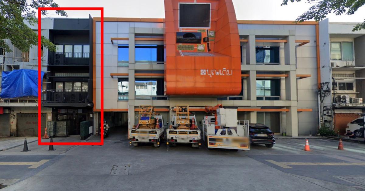 ขายทาวน์โฮมอารีย์ อนุสาวรีย์ : ขาย  Rare Item ทาวน์โฮม 3 ชั้น  หน้ากว้าง สามเสนใน เขต พญาไท กรุงเทพ CX-148652