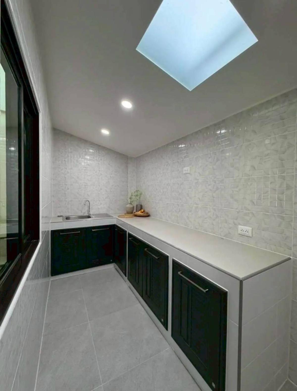 ขายทาวน์โฮมรามคำแหง หัวหมาก : ขายทาวน์เฮ้าส์/ทาวน์โฮม  บ้านปรีชา 8 หัวหมาก เขต บางกะปิ กรุงเทพ CX-148571