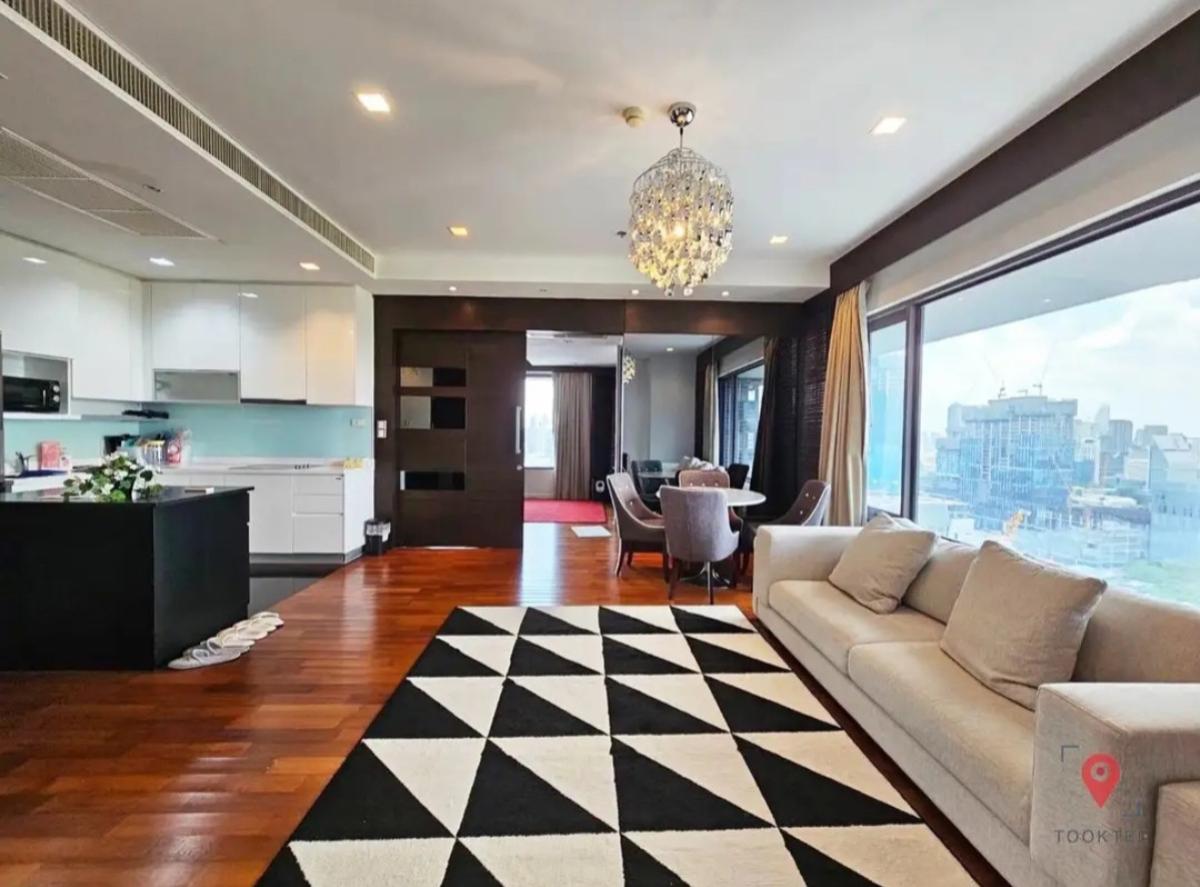 ขายคอนโดวิทยุ ชิดลม หลังสวน : ขายคอนโด  อมันตา ลุมพินี-พระราม 4 MRT-คลองเตย ทุ่งมหาเมฆ เขต สาทร กรุงเทพ CX-148263