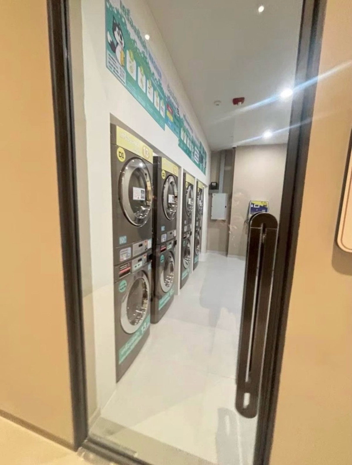 ให้เช่าคอนโดปิ่นเกล้า จรัญสนิทวงศ์ : ให้เช่า Chapter One Spark Charan
ห้องใหม่✨ MRTบางพลัด150ม. ❤️LineOA : @ladysai 