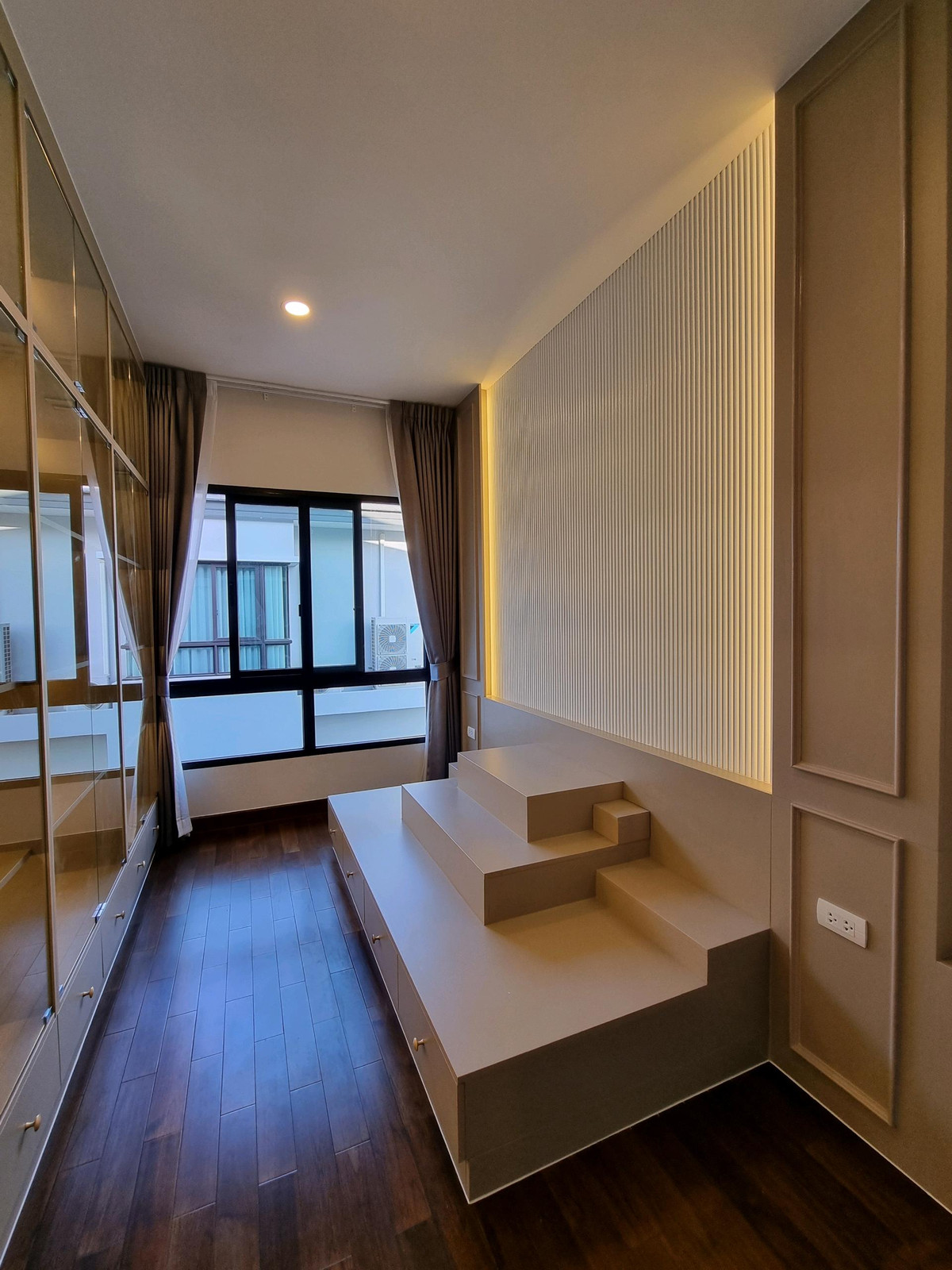 ขายบ้านปิ่นเกล้า จรัญสนิทวงศ์ : ขายบ้านเดี่ยวโครงการเดอะซิตี้ปิ่นเกล้าบรม ซ.บรมราชชนนี60 ขนาดที่ดิน105ตารางวา