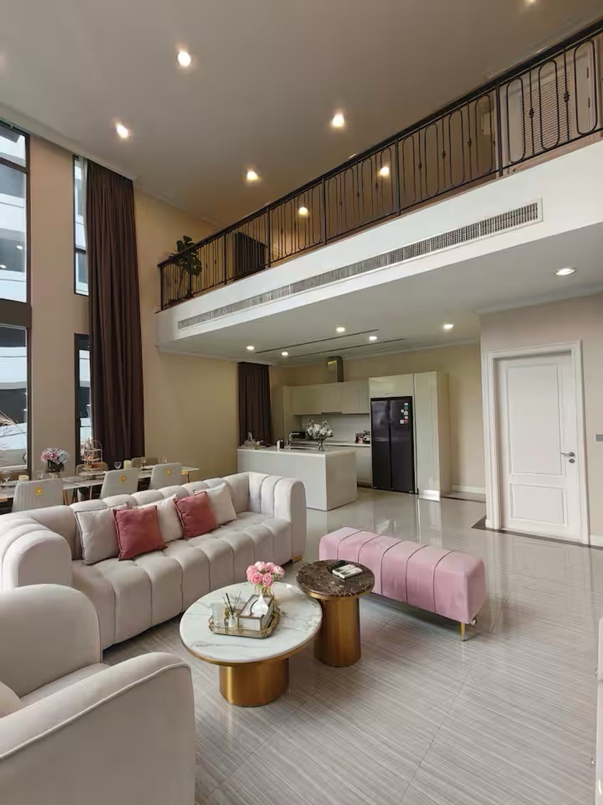 ให้เช่าบ้านสุขุมวิท อโศก ทองหล่อ : ✨[ให้เช่า]สุขุมวิท 49/1! บ้านหรูPool villa มีลิฟต์ 4 ห้องนอน 6 ห้องน้ำเข้าออกทางซอย 47 ได้ (ใกล้สมิติเวช)