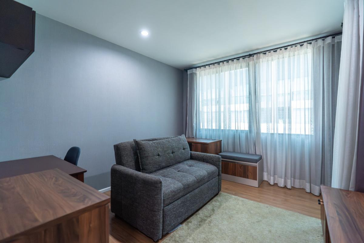 For RentTownhomePattanakan, Srinakarin : Single house for rent Baan Klang Muang The Edition Rama 9 - Krungthep Kreetha, near Big C, Kheha Romklao, only 7 minutes.