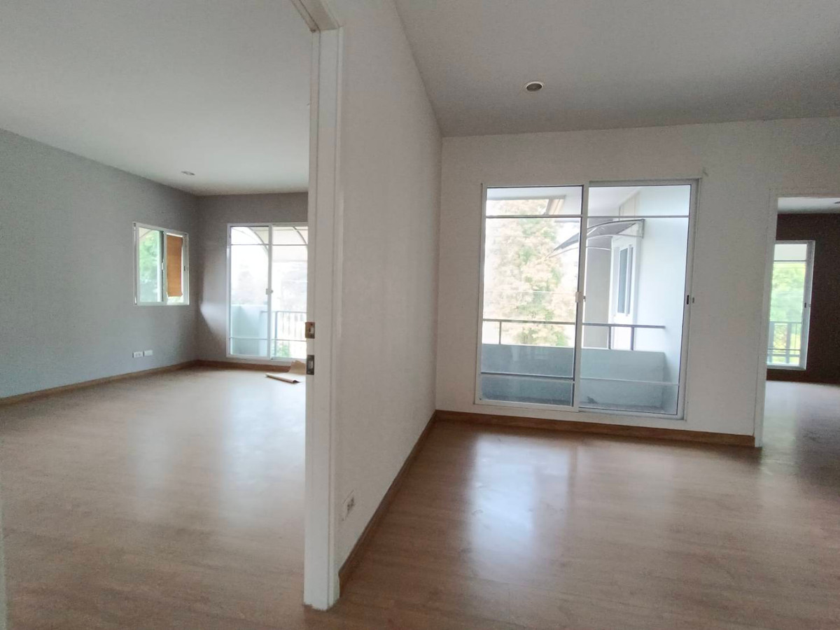 ขายบ้านพุทธมณฑล ศาลายา : ขายบ้านเดี่ยว หมู่บ้าน ภัสสร เพรสทีจ ปิ่นเกล้า-เพชรเกษม ถนนพุทธมณฑลสาย 4  ราคาดีที่สุด!! ในโครงการ