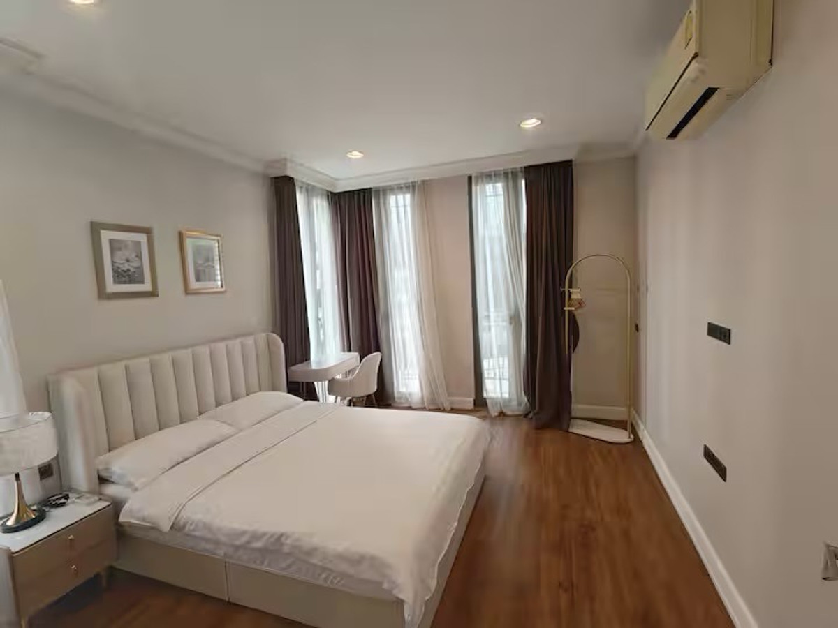 ให้เช่าบ้านสุขุมวิท อโศก ทองหล่อ : ✨[ให้เช่า]สุขุมวิท 49/1! บ้านหรูPool villa มีลิฟต์ 4 ห้องนอน 6 ห้องน้ำเข้าออกทางซอย 47 ได้ (ใกล้สมิติเวช)