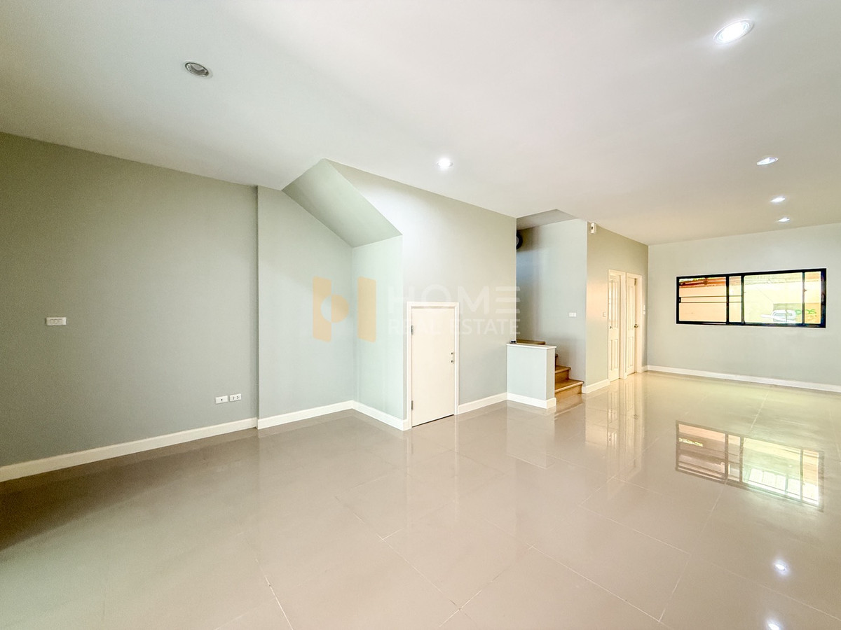 ขายทาวน์โฮมมีนบุรี-ร่มเกล้า : 3 ชั้น ใกล้ทางด่วน เข้าเมืองง่าย 🔥 นลิน แกรนด์ อเวนิว วงแหวน - พระราม 9 / 3 ห้องนอน (ขาย), Nalin Grand Avenue Wongwean - Rama 9 / 3 Bedrooms (FOR SALE) AA607