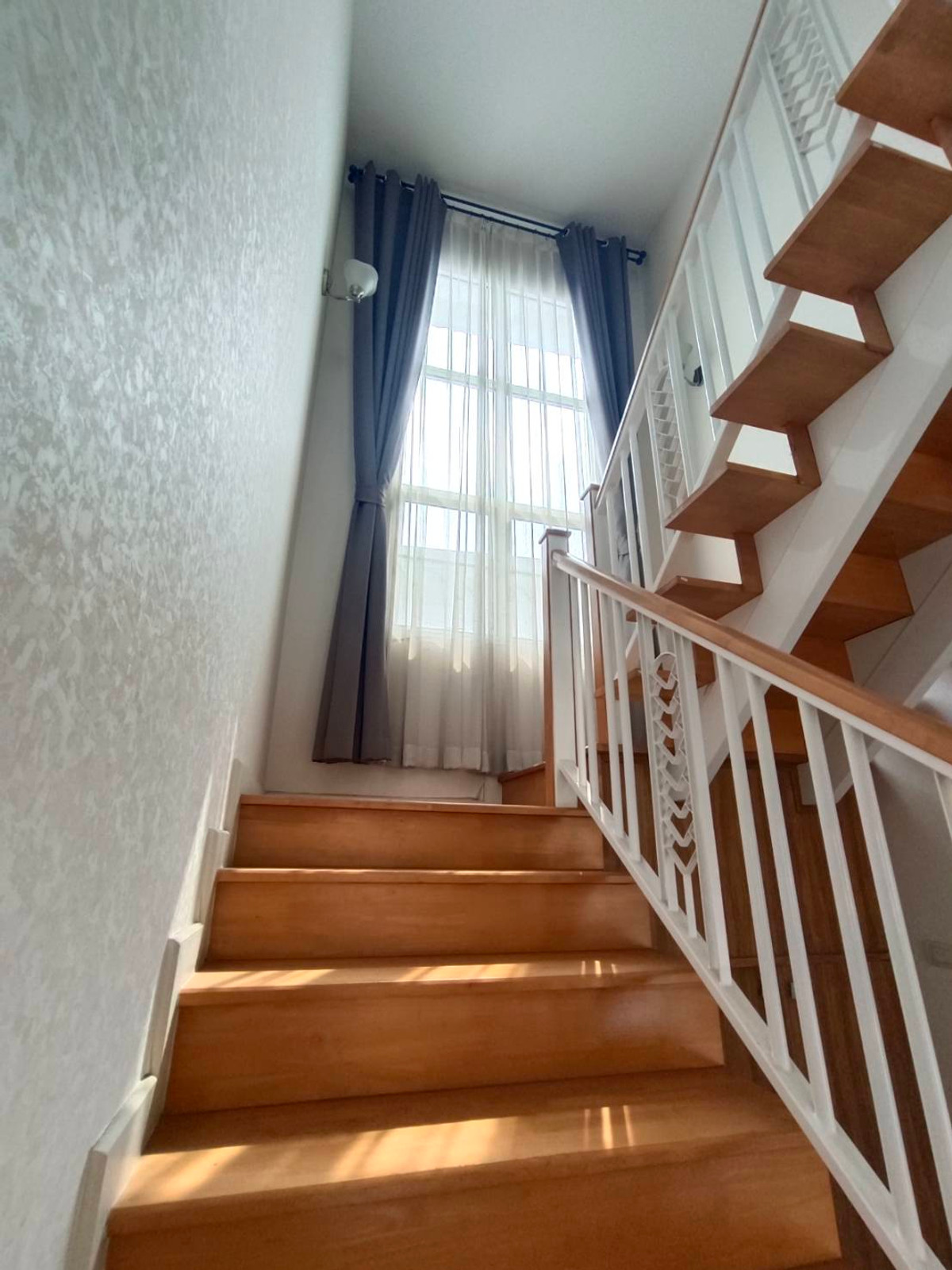 ขายบ้านพุทธมณฑล ศาลายา : ขายบ้านเดี่ยว หมู่บ้าน ภัสสร เพรสทีจ ปิ่นเกล้า-เพชรเกษม ถนนพุทธมณฑลสาย 4  ราคาดีที่สุด!! ในโครงการ