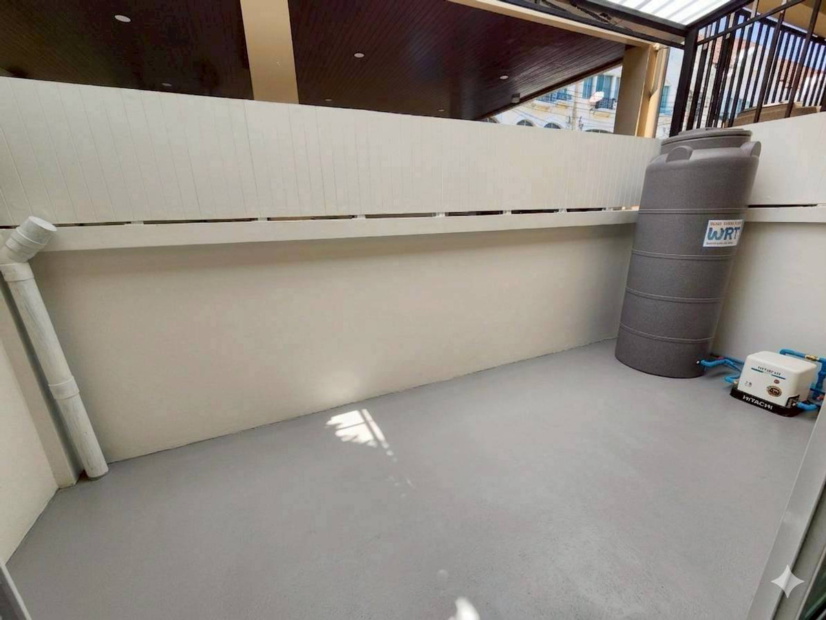 ขายทาวน์โฮมพัฒนาการ ศรีนครินทร์ : บ้านกลางเมือง เดอะ รอยัล โมนาโค ทาวน์โฮม 3 ชั้น ทำเล พัฒนาการ - ศรีนครินทร์  รีโนเวทใหม่ 