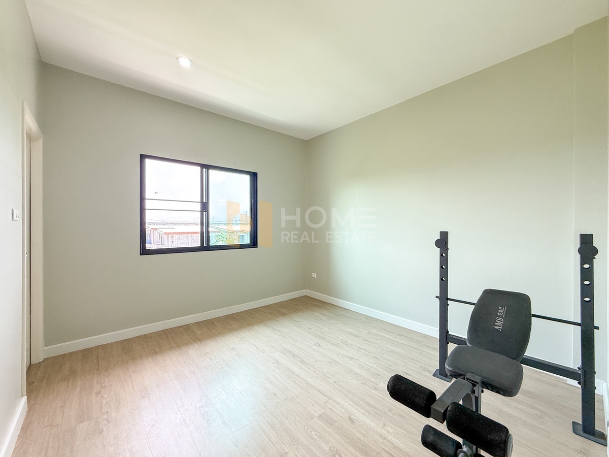 ขายทาวน์โฮมมีนบุรี-ร่มเกล้า : 3 ชั้น ใกล้ทางด่วน เข้าเมืองง่าย 🔥 นลิน แกรนด์ อเวนิว วงแหวน - พระราม 9 / 3 ห้องนอน (ขาย), Nalin Grand Avenue Wongwean - Rama 9 / 3 Bedrooms (FOR SALE) AA607