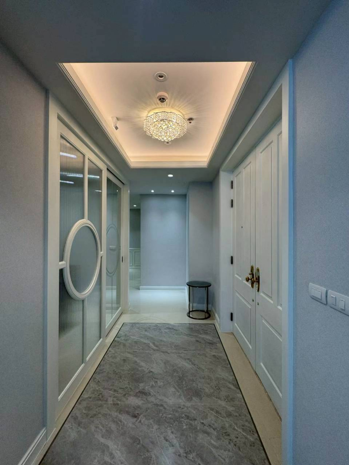 ให้เช่าคอนโดวิทยุ ชิดลม หลังสวน : เช่า 3 ห้องนอน 3 ห้องน้ำ แอทธินี เรสซิเด้นซ์