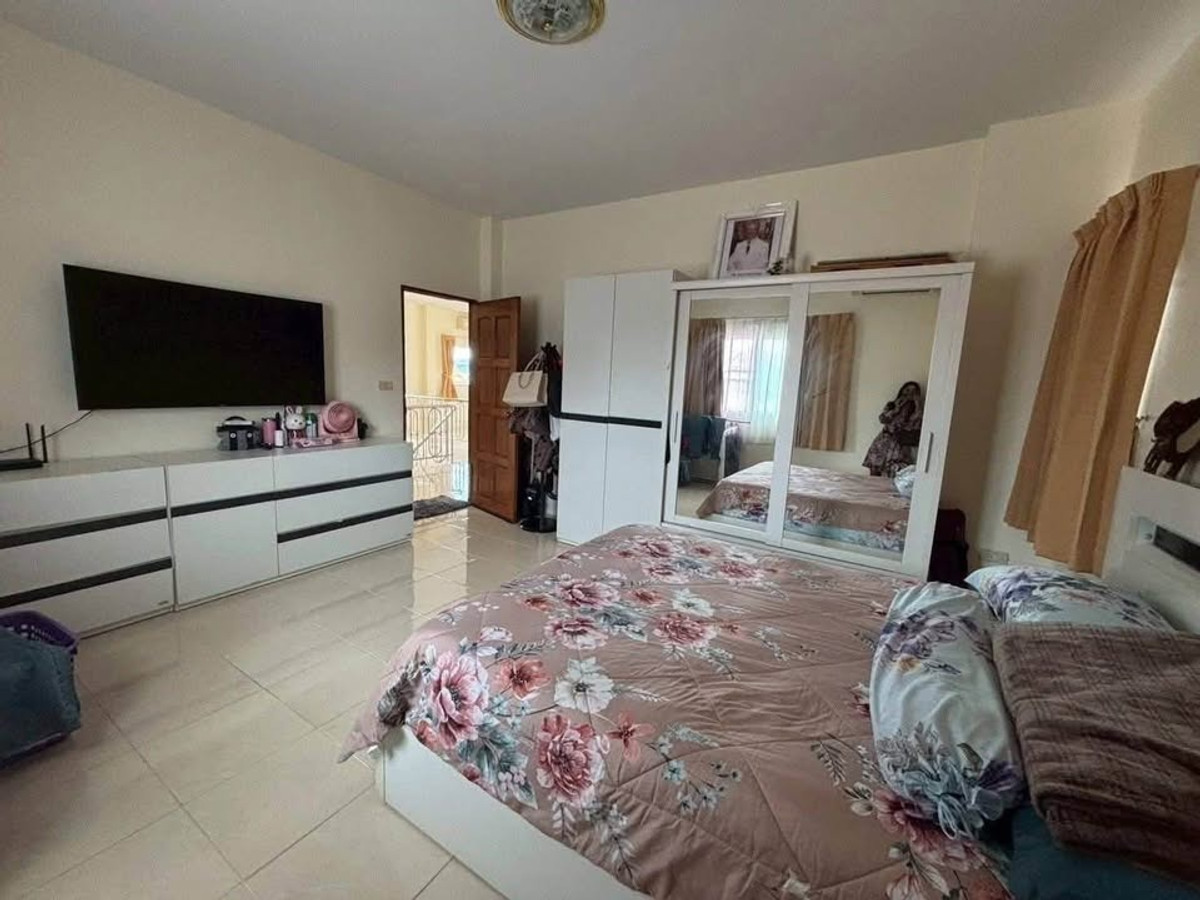 For SaleHousePattaya, Bangsaen, Chonburi :  Thai Garden Hill Village, Pattaya