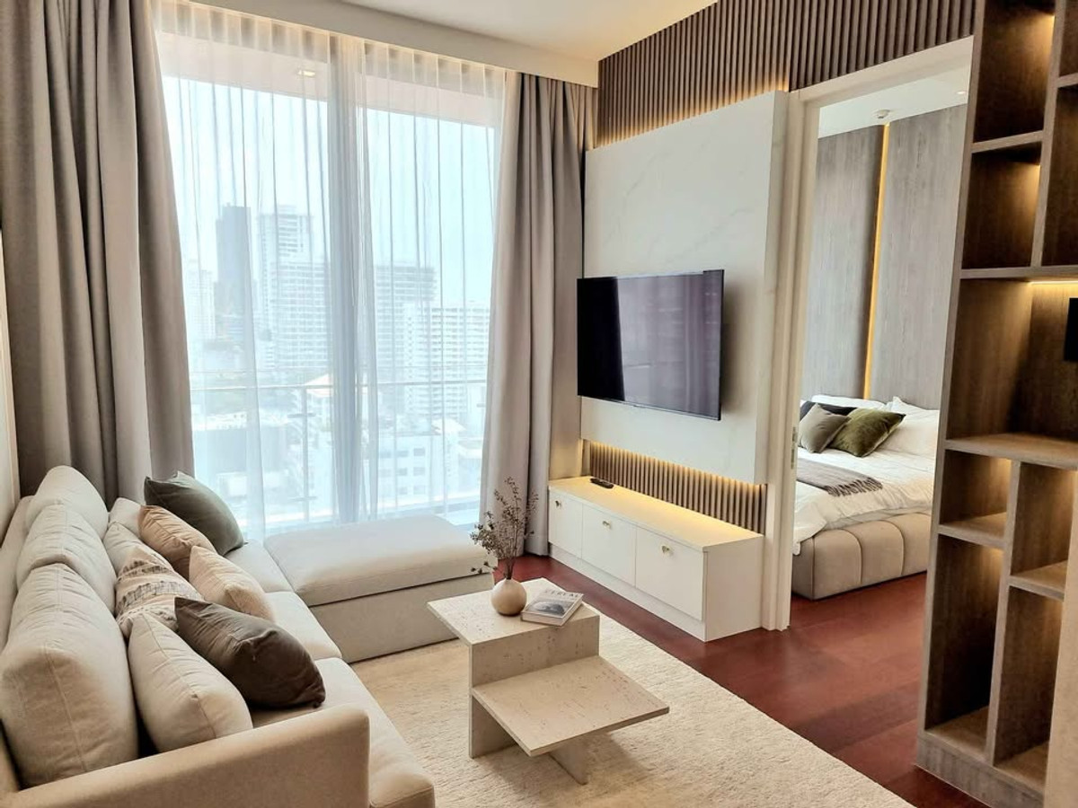 For RentCondoSukhumvit, Asoke, Thonglor : KHUN by YOO condo for rent, Thonglor 12 beautifully built-in 🌸