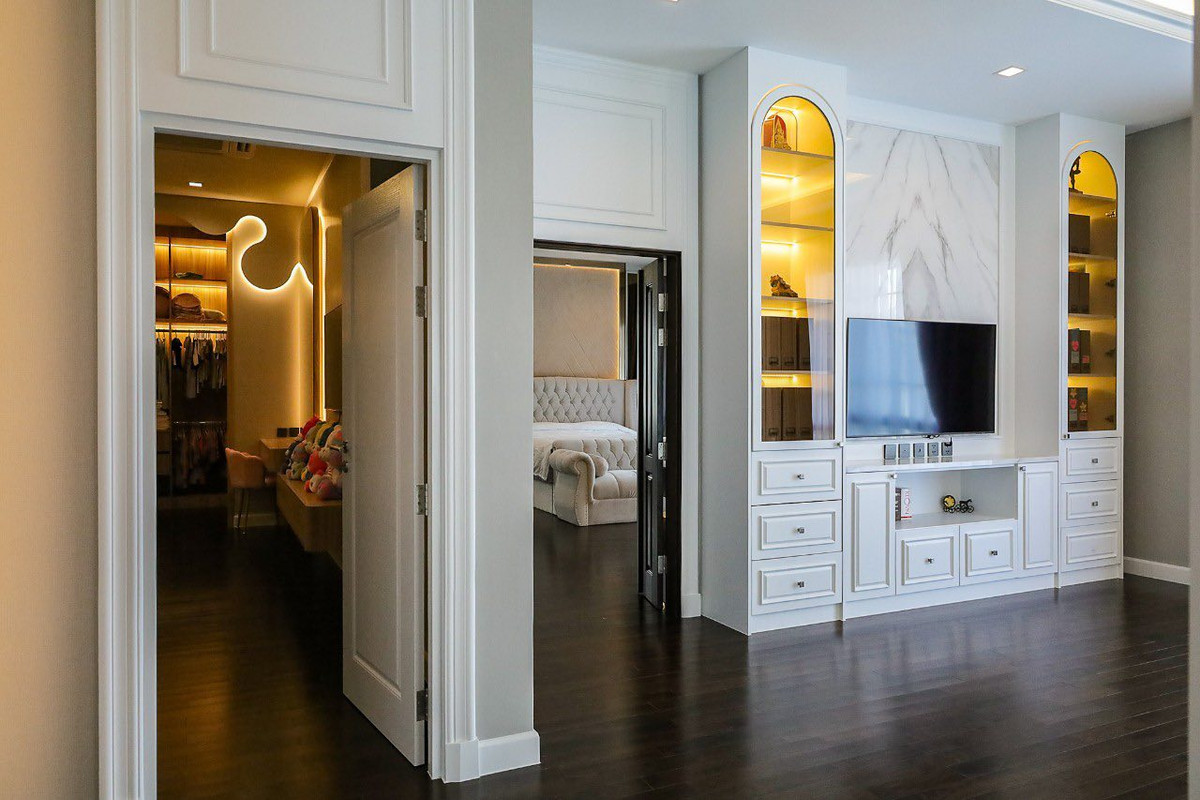 For SaleHouseLadkrabang, Suwannaphum Airport : Grand Bangkok Boulevard Krungthepkreetha / 5 Bedrooms (FOR SALE) BZD166