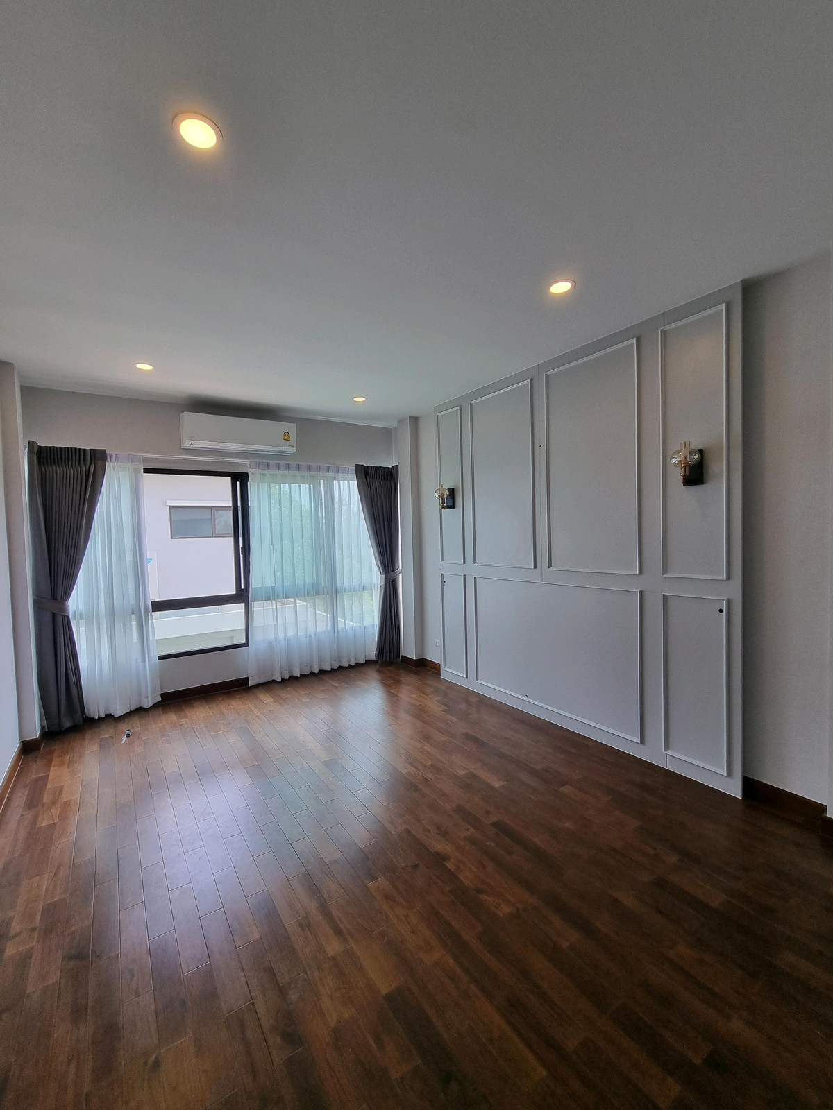 ขายบ้านปิ่นเกล้า จรัญสนิทวงศ์ : ขายบ้านเดี่ยวโครงการเดอะซิตี้ปิ่นเกล้าบรม ซ.บรมราชชนนี60 ขนาดที่ดิน105ตารางวา