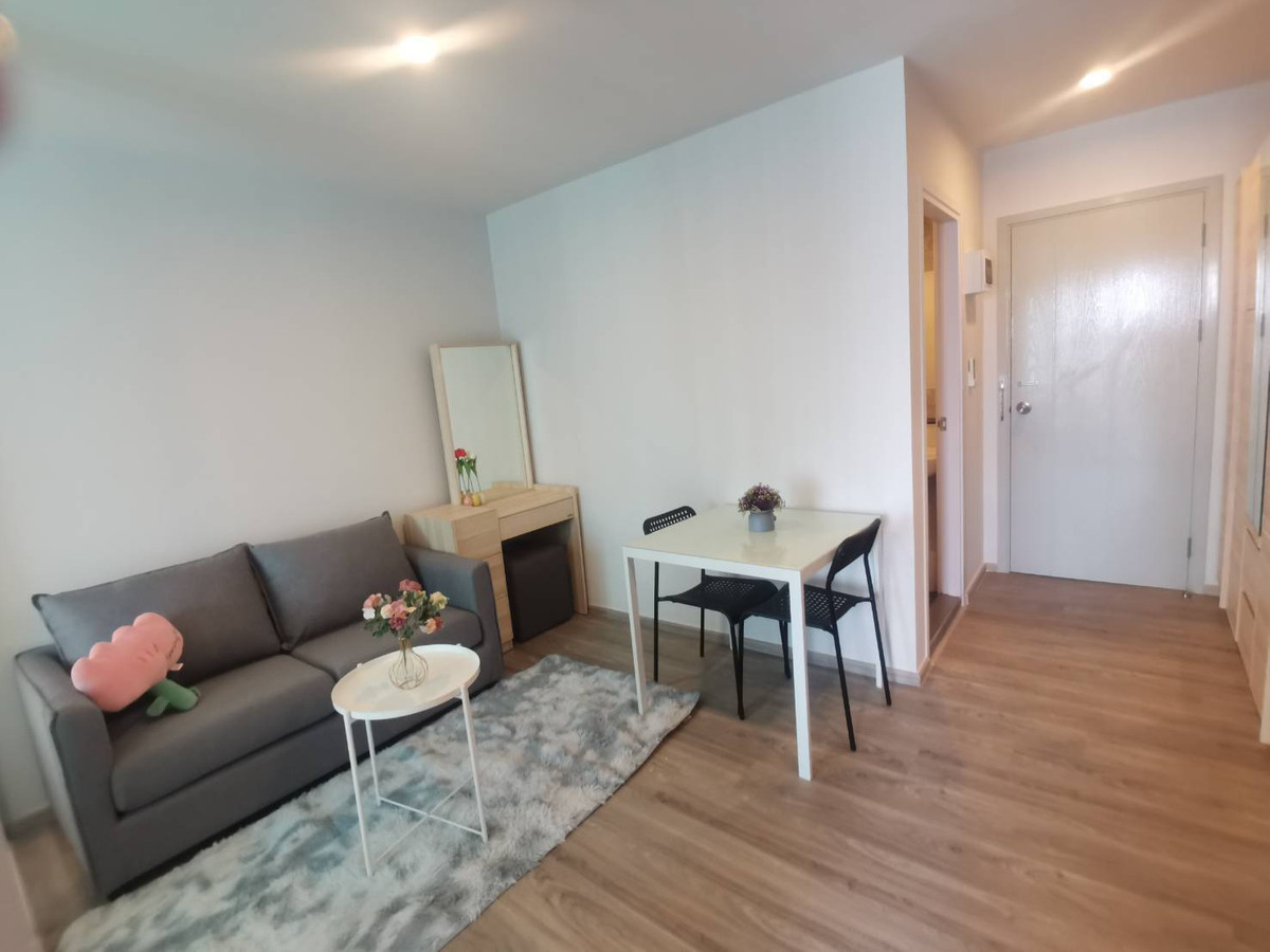 ให้เช่าคอนโดบางนา แบริ่ง ลาซาล : เช่า 1 ห้องนอน 1 ห้องน้ำ รีเจ้นท์ โฮม บางนา (โครงการใหม่)