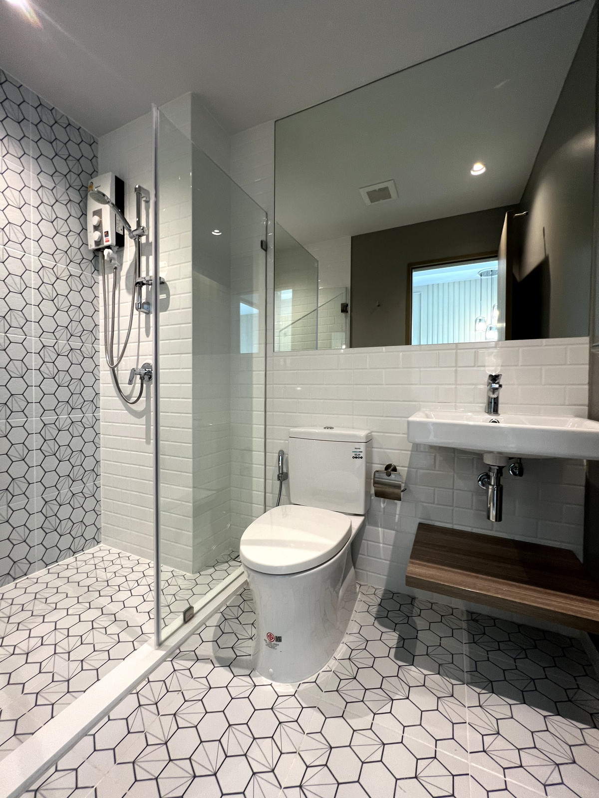 ขายคอนโดท่าพระ ตลาดพลู วุฒากาศ : ขาย คอนโด 1 นอน 1 น้ำ  เฟอร์ครบ ชั้นสูง วิวโล่ง ใกล้ BTS ตลาดพลู 