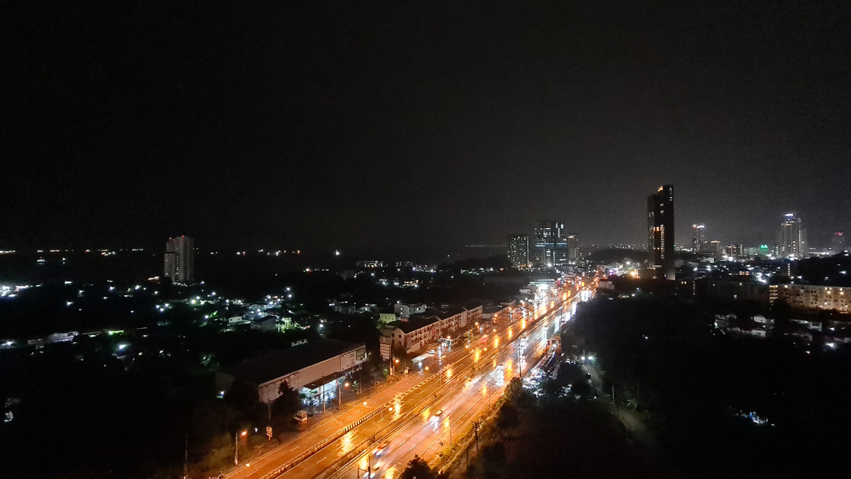 CondoSriracha Laem Chabang Ban Bueng : Condo for sale/rent, sea view + city and mountain view, high floor, KnightsBridge The Ocean Sriracha