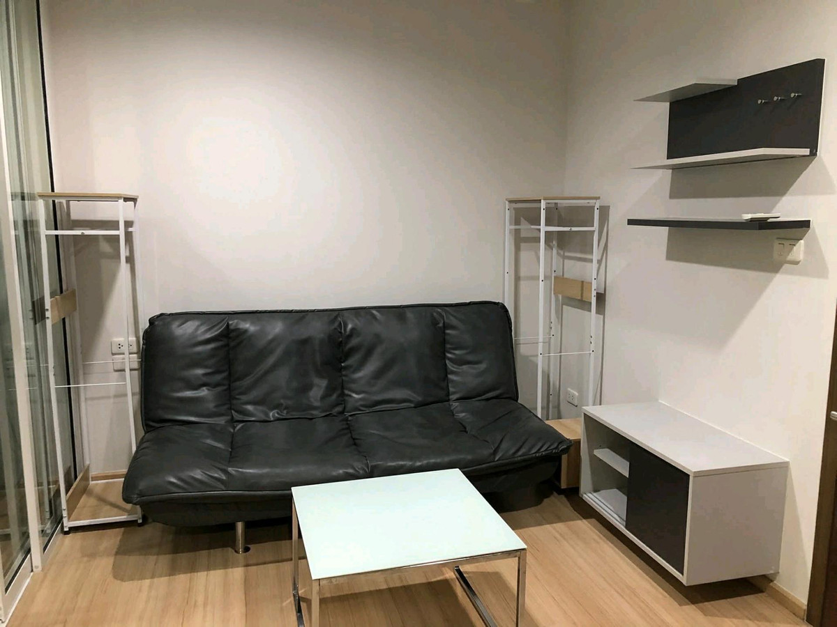 ให้เช่าคอนโดแจ้งวัฒนะ เมืองทอง : 🍃🚇 ใกล้รถไฟฟ้า สถานีเมืองทองธานี เพียงประมาณ 750 เมตร เดินทางสะดวก ห้องวิวสระ บรรยากาศดี พร้อมเข้าอยู่เร็ว ๆ นี้