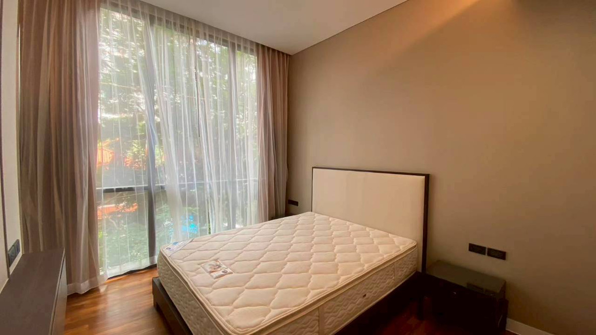 For RentCondoSukhumvit, Asoke, Thonglor : For rent 3 bedrooms, 3 bathrooms, Domus Condominium (Sukhumvit 18)