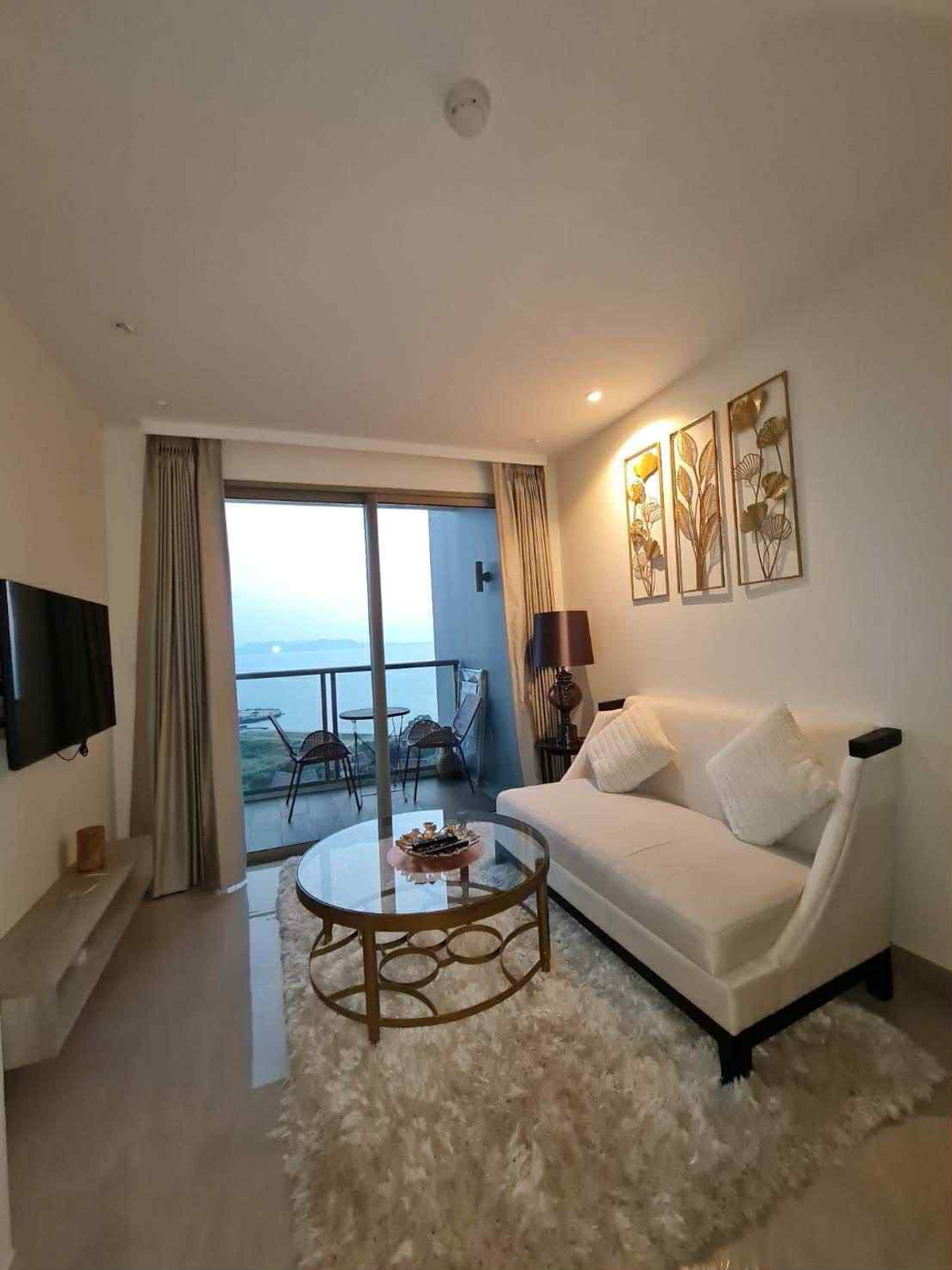 ให้เช่าคอนโดพัทยา บางแสน ชลบุรี สัตหีบ : Condo Riviera Monaco – For Rent Sea View (S03-2659)