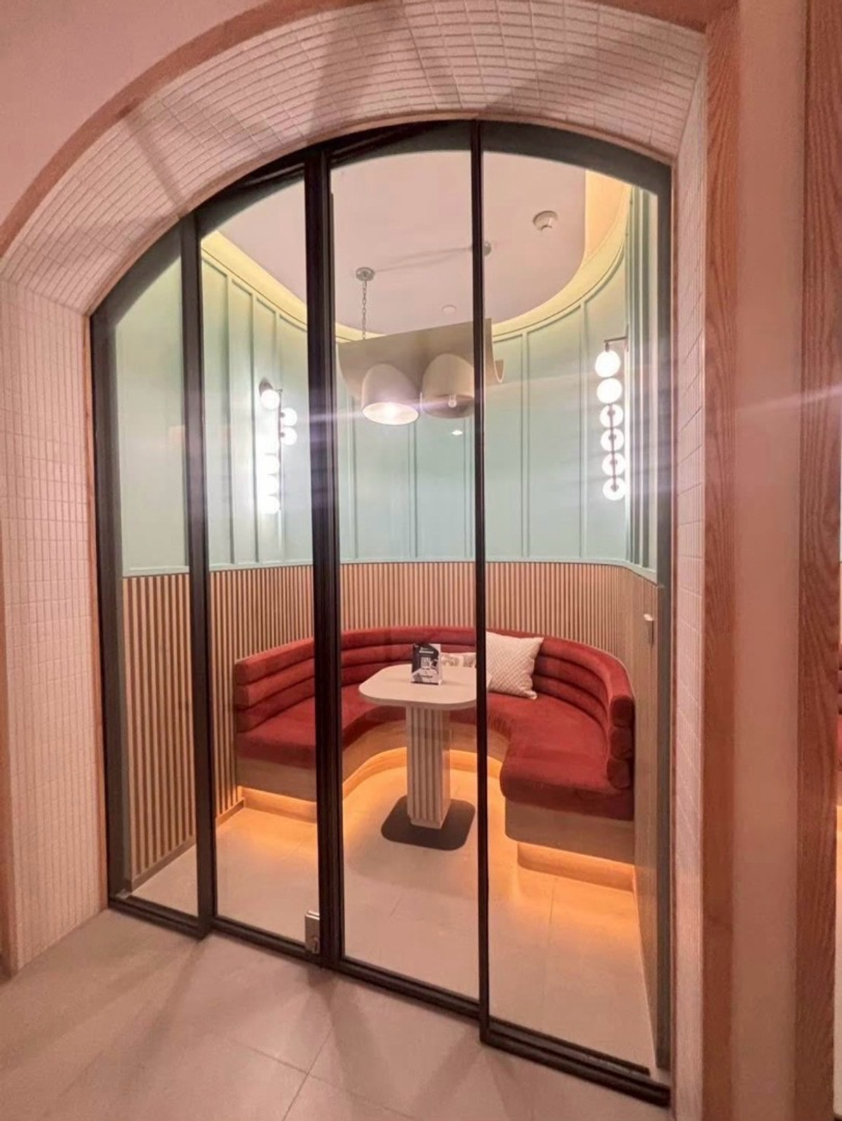 ให้เช่าคอนโดปิ่นเกล้า จรัญสนิทวงศ์ : ให้เช่า Chapter One Spark Charan
ห้องใหม่✨ MRTบางพลัด150ม. ❤️LineOA : @ladysai 