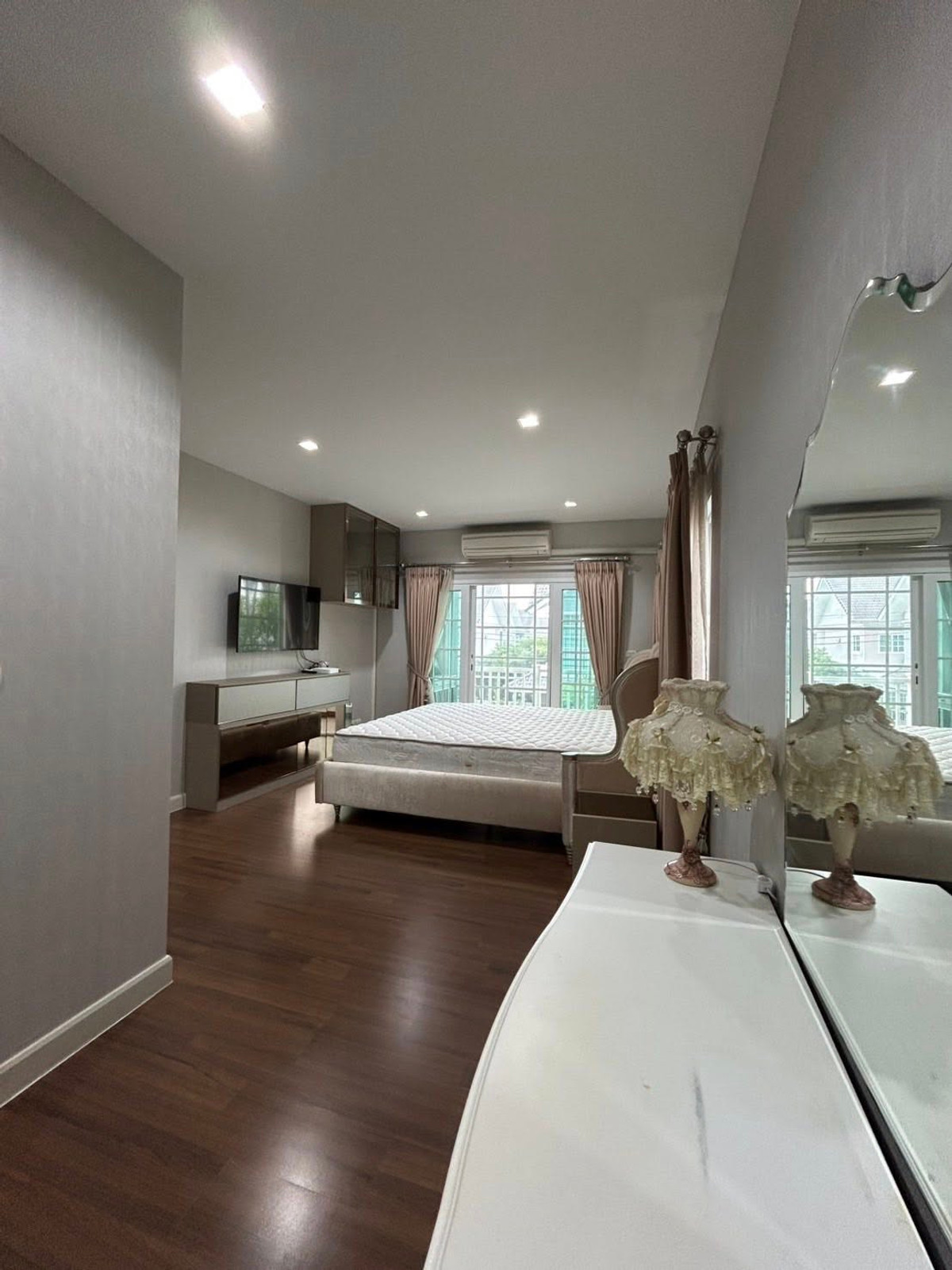 For RentHouseNawamin, Ramindra : For rent, 60 sq m, 3 bedrooms, 3 bathrooms, 2-story detached house, Burasiri, Panya Indra.