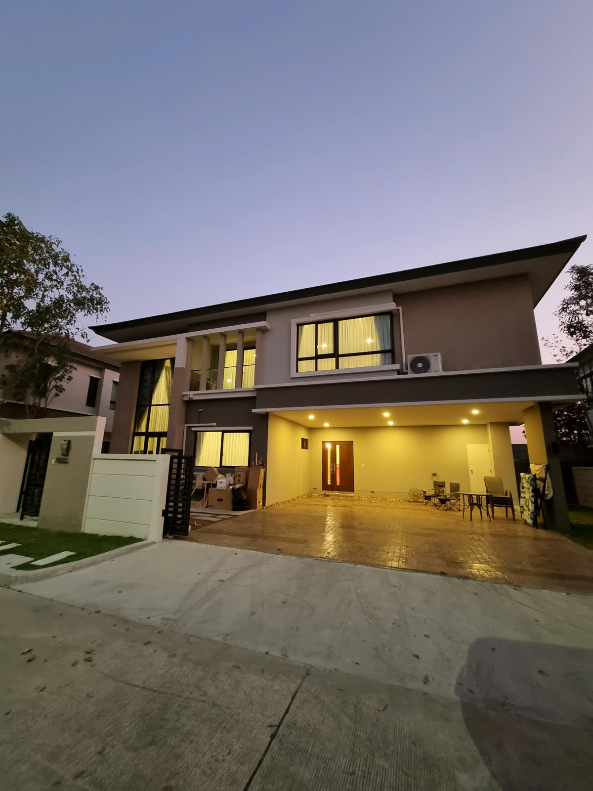 ขายบ้านปิ่นเกล้า จรัญสนิทวงศ์ : ขายบ้านเดี่ยวโครงการเดอะซิตี้ปิ่นเกล้าบรม ซ.บรมราชชนนี60 ขนาดที่ดิน105ตารางวา