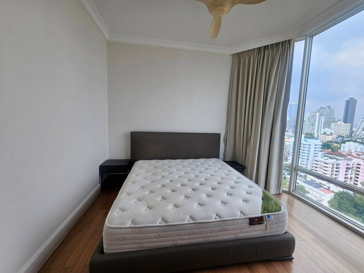 For RentCondoSukhumvit, Asoke, Thonglor : Rent 2 bedrooms, 2 bathrooms, Royce Private Residence.
