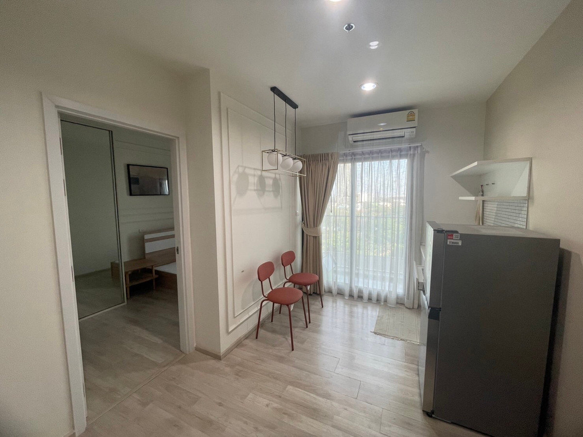 For RentCondoNonthaburi, Bang Yai, Bangbuathong : For rent, Plum Condo, Central Station Phase 2, first building with 7-11.