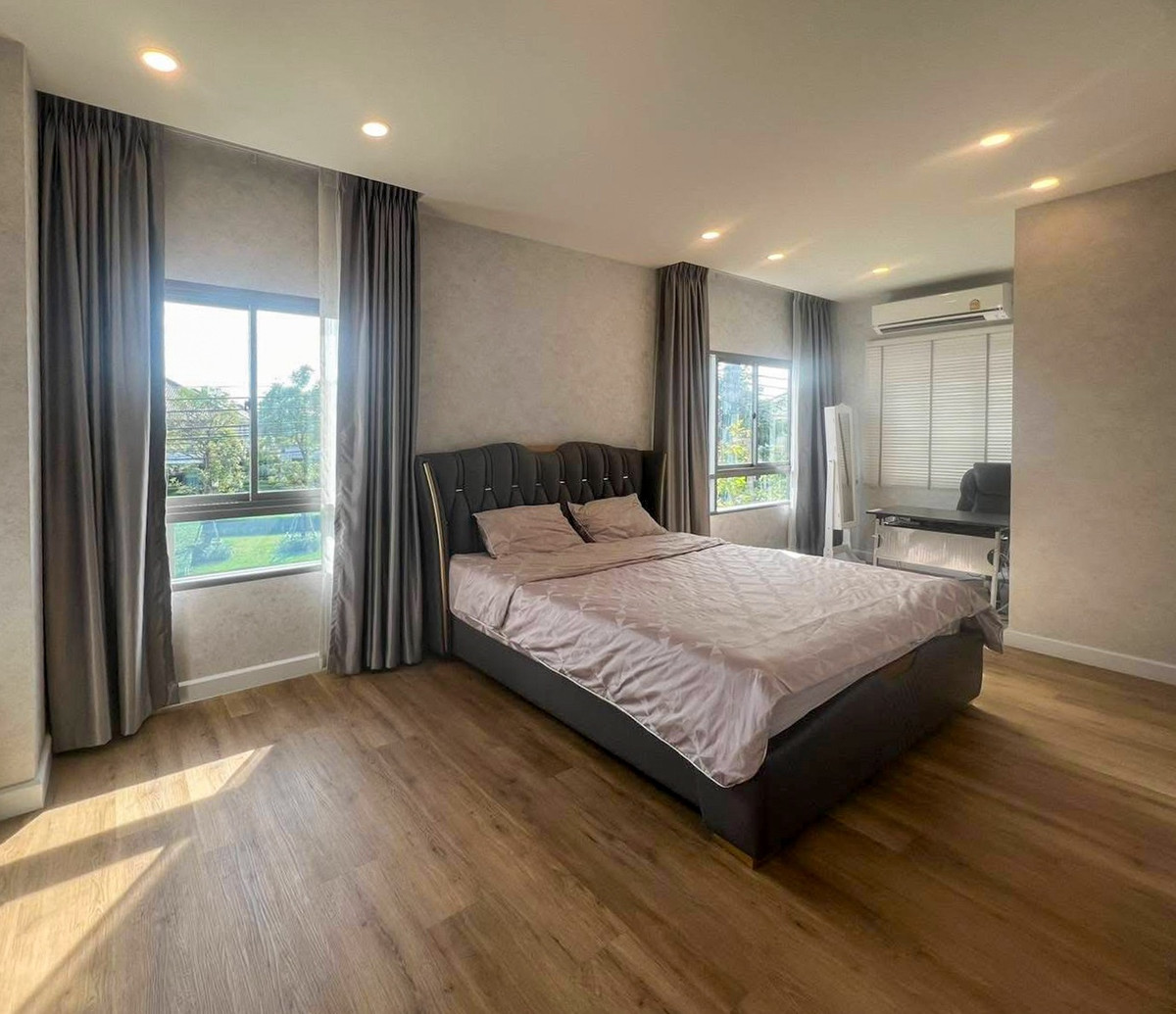 For SaleHousePattanakan, Srinakarin : Perfect Place Rama 9 - Krungthep Kreetha / 4 Bedrooms (FOR SALE) BZD163