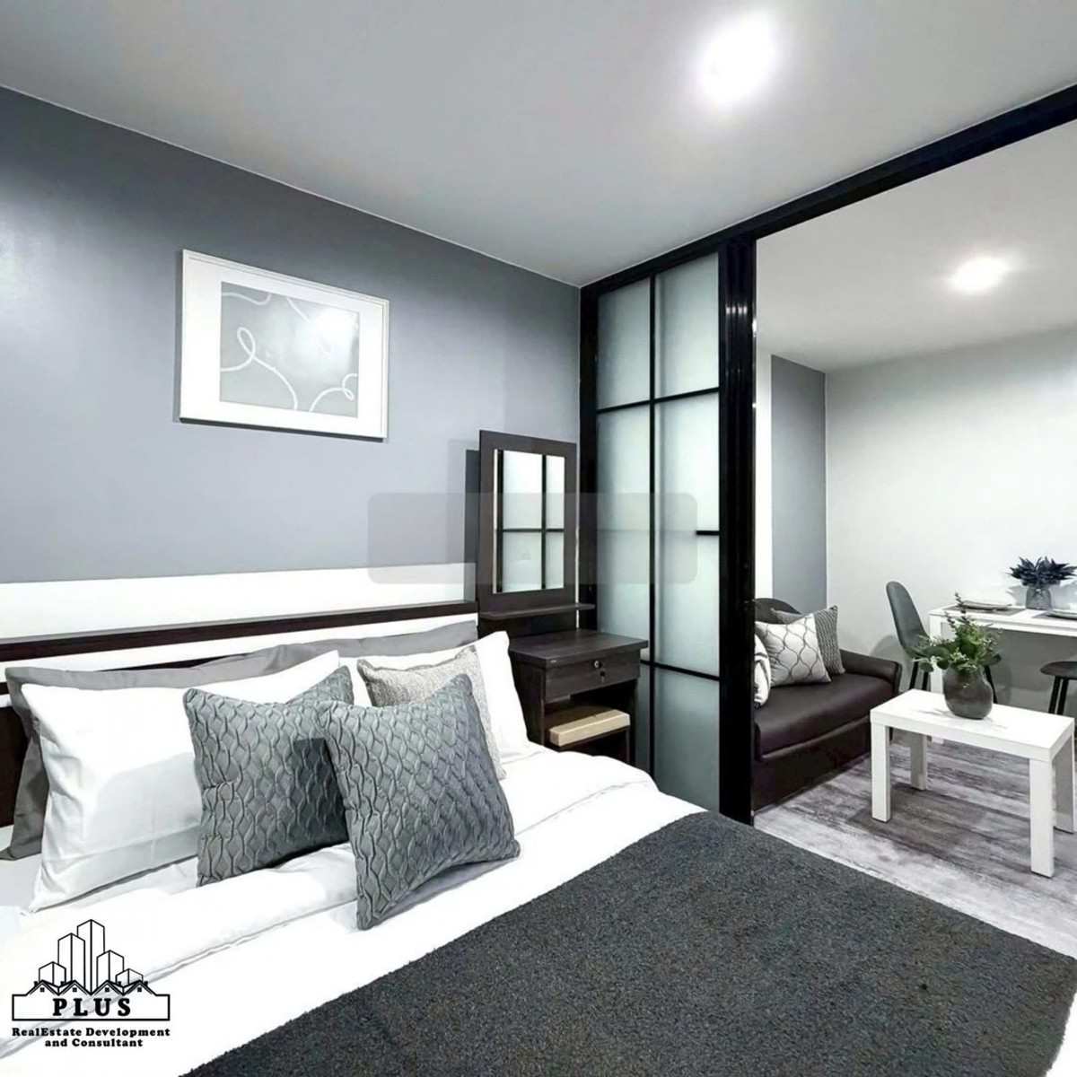 ขายคอนโดวิภาวดี ดอนเมือง หลักสี่ : sell/ขาย รีช พหลโยธิน52