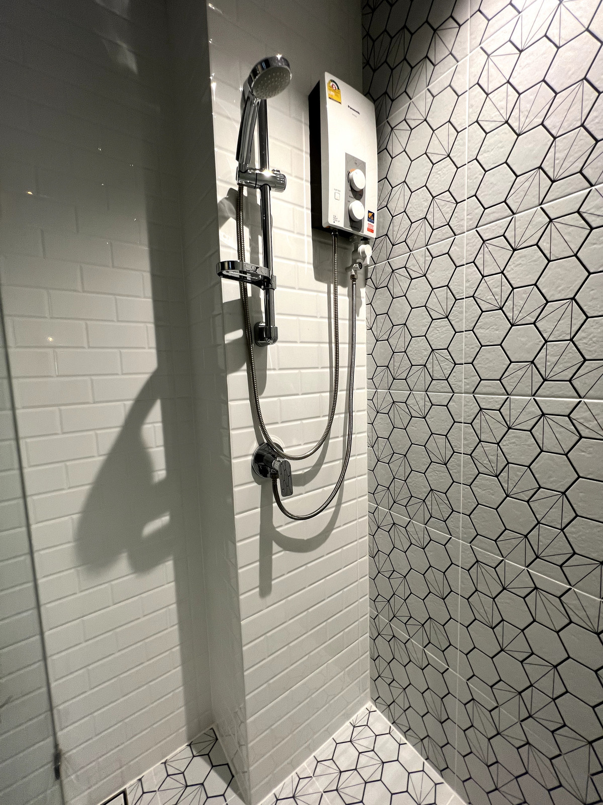 ขายคอนโดท่าพระ ตลาดพลู วุฒากาศ : ขายคอนโดราคาดี ชั้นสูง วิวโล่ง ใกล้ BTS ตลาดพลู ทำเลดี