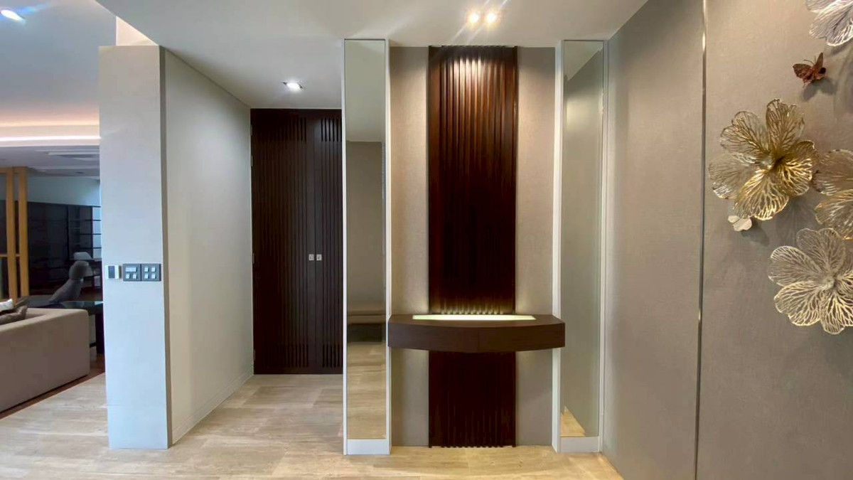 For RentCondoSukhumvit, Asoke, Thonglor : For rent 3 bedrooms, 3 bathrooms, Domus Condominium (Sukhumvit 18)