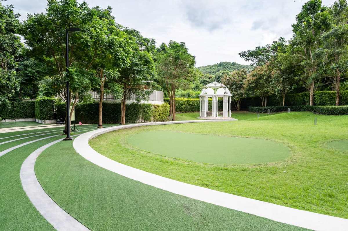 CondoSriracha Laem Chabang Ban Bueng : Condo for sale/rent, sea view + city and mountain view, high floor, KnightsBridge The Ocean Sriracha