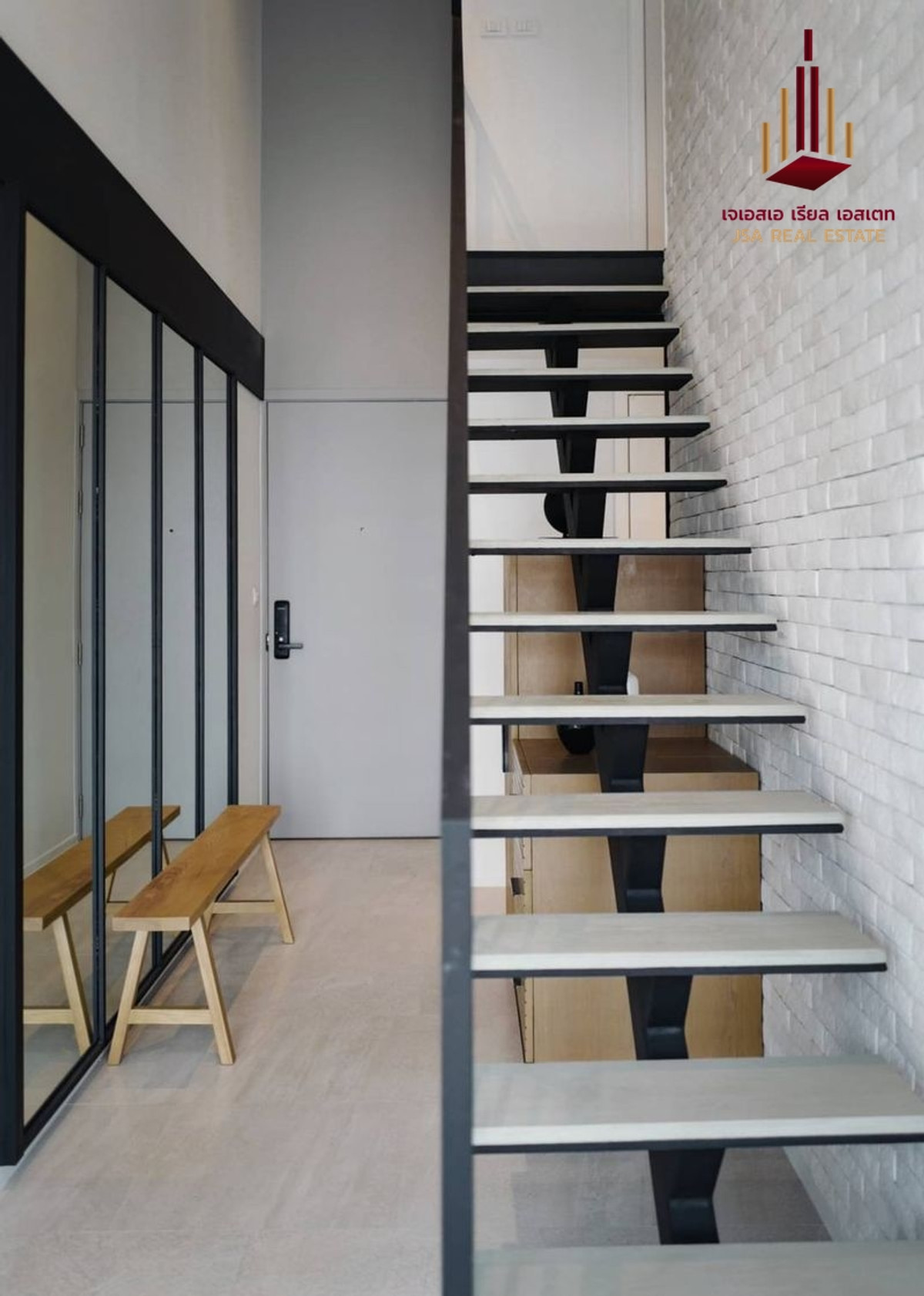 ขายคอนโดสีลม ศาลาแดง บางรัก : ✨ For Sale: The Lofts Silom  Condo ✨  💰 Only  16,700,000 THB