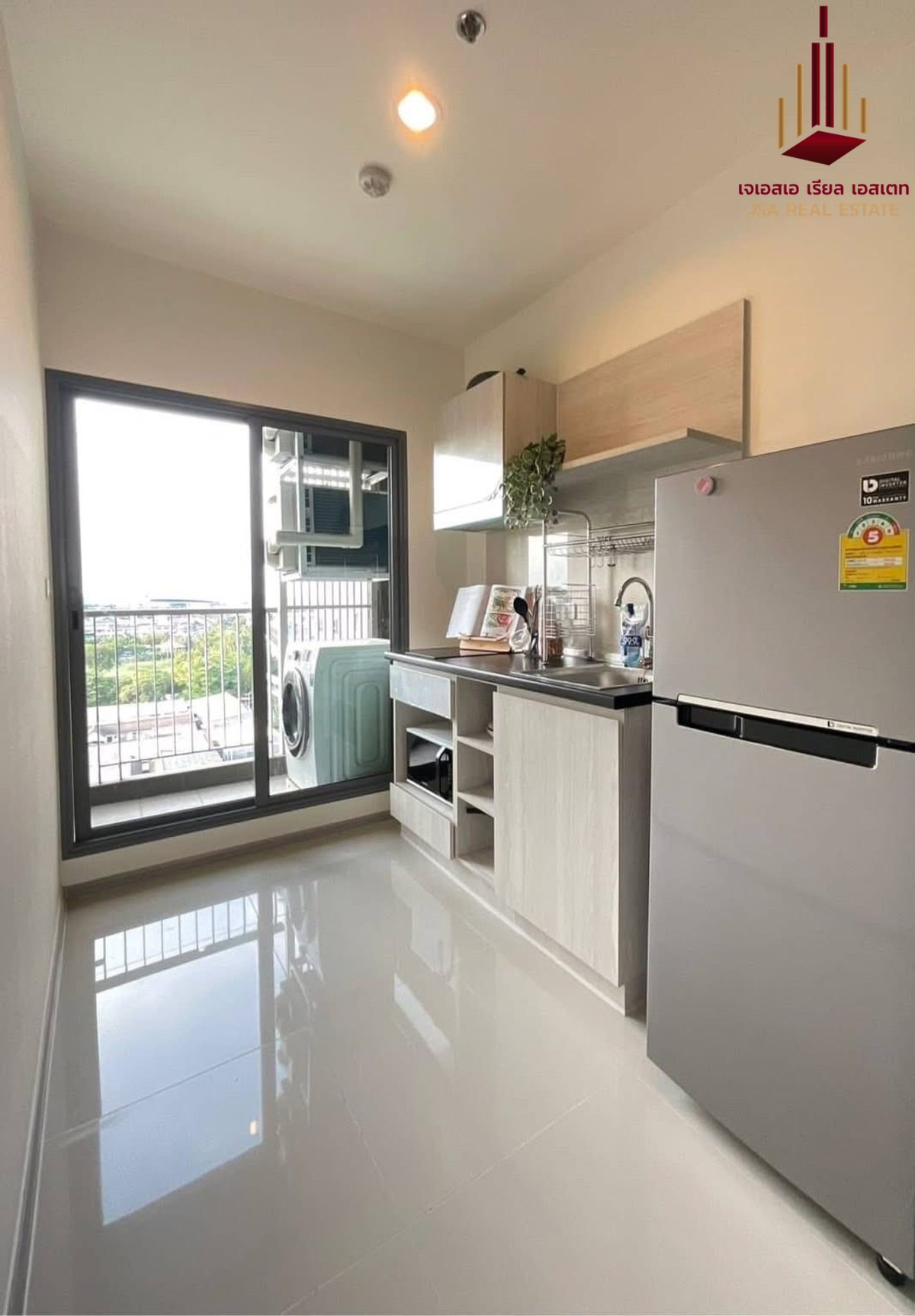 For RentCondoThaphra, Talat Phlu, Wutthakat : ✨ For Rent: Aspire Sathorn - Ratchapruek Condo ✨ 💰 Only 16,000 THB/month