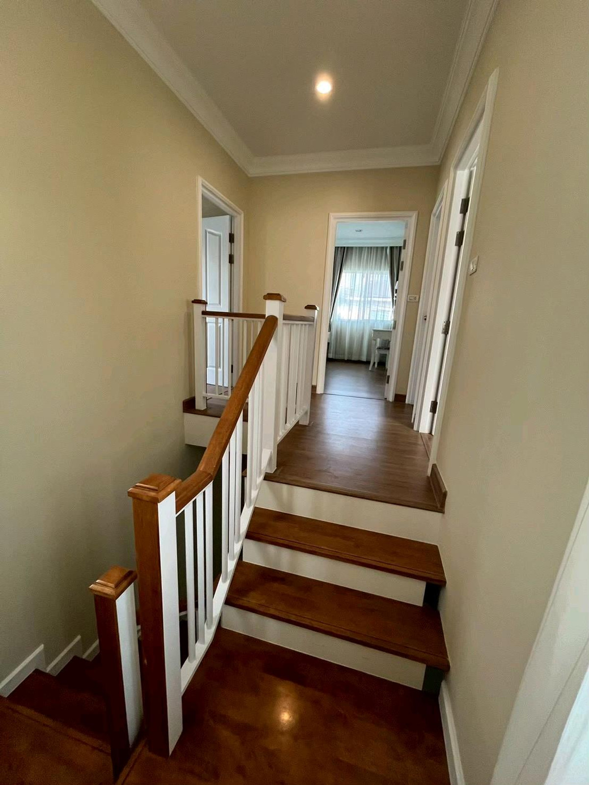 ให้เช่าพัฒนาการ ศรีนครินทร์ : บ้านเเฝดให้เช่า 60,000 บาท เดือน