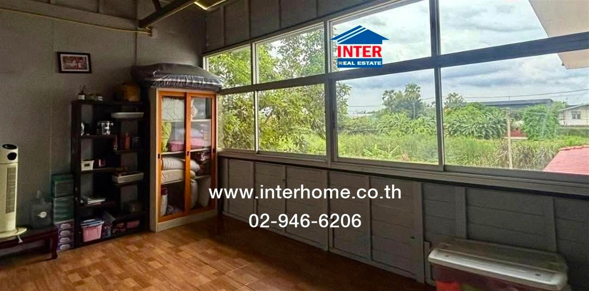 For SaleHousePathum Thani,Rangsit, Thammasat : Single house + land, 2 floors, 200 sq m. Single house + land. Soi Sawai Pracharat 14 Phra Ong Chao Sai Khlong 4 Road, Lam Luk Ka, Pathum Thani