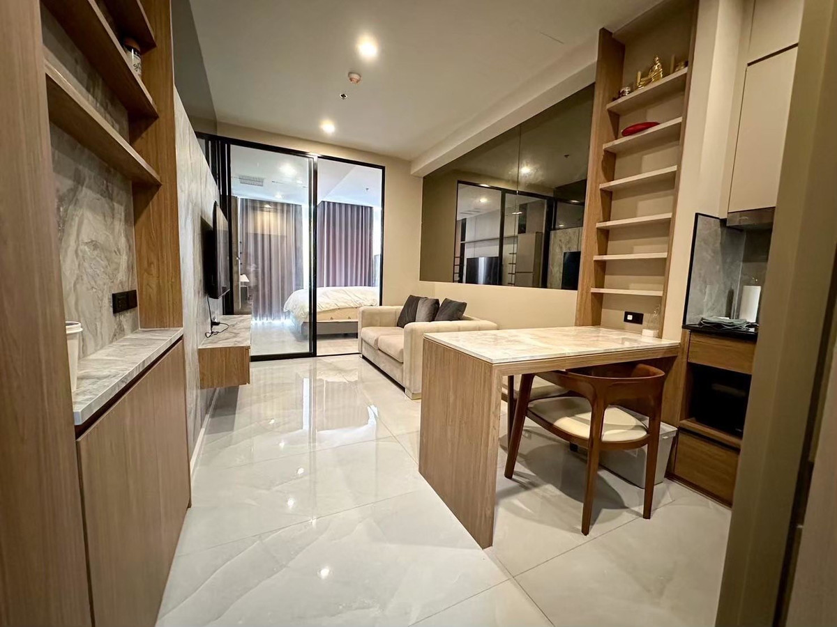ให้เช่าคอนโดวิทยุ ชิดลม หลังสวน : Noble Ploenchit / 1 Bedroom (FOR RENT), โนเบิล เพลินจิต / 1 ห้องนอน (เช่า) BJ050