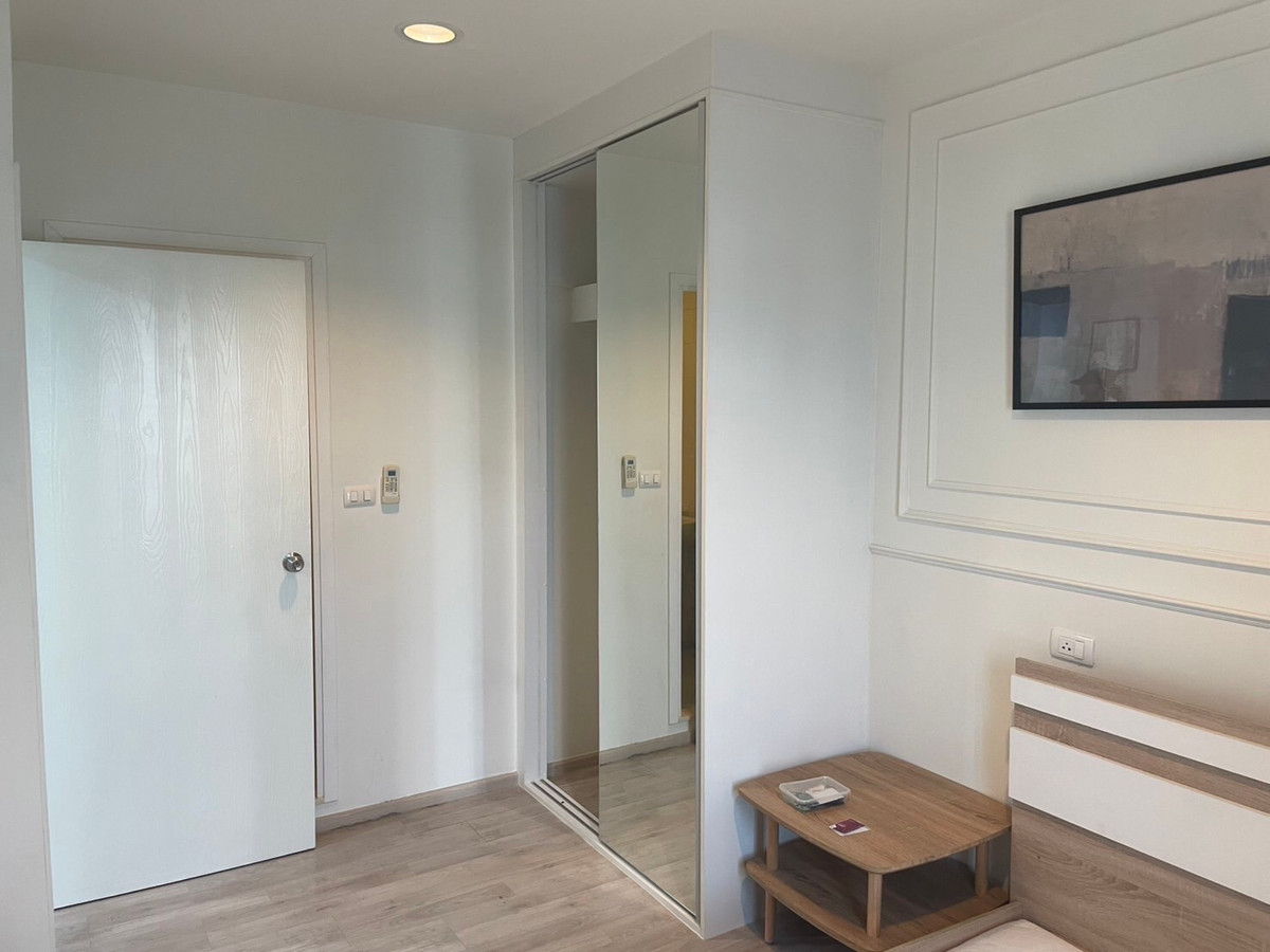 For RentCondoNonthaburi, Bang Yai, Bangbuathong : For rent, Plum Condo, Central Station Phase 2, first building with 7-11.