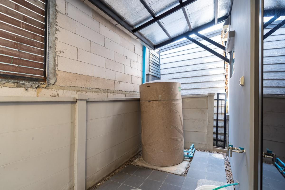 For RentTownhomePattanakan, Srinakarin : Single house for rent Baan Klang Muang The Edition Rama 9 - Krungthep Kreetha, near Big C, Kheha Romklao, only 7 minutes.