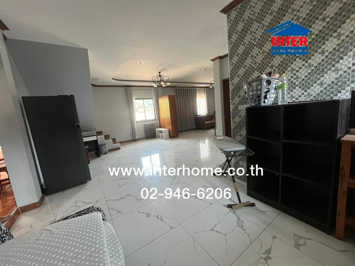 For SaleHousePathum Thani,Rangsit, Thammasat : Single house + land, 2 floors, 200 sq m. Single house + land. Soi Sawai Pracharat 14 Phra Ong Chao Sai Khlong 4 Road, Lam Luk Ka, Pathum Thani